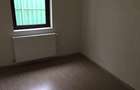 Apartament cu 3 camere semidecomandat în Titulescu - 10