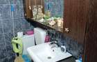 2 cam - zona Parneava - la casa - 6