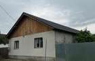 Casă cu 4 camere în Sânmartin - 1