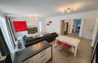 Apartament cu 3 camere decomandat în Tractorul - 4
