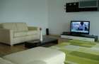 Apartament cu 3 camere decomandat în Tei - 1