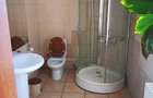 Casă cu 7 camere cu Canalizare în Periferie - 8