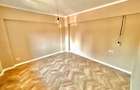 Apartament cu 2 camere decomandat în Hala Centrală - 2
