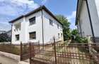 Casă cu 6 camere cu Teren 495 Mp în Central - 2