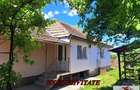 Casă individuală cu 3 camere cu Teren 1554 Mp în Războieni-Cetate - 1