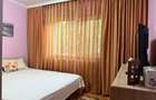 Apartament cu 3 camere semidecomandat în CET - 2