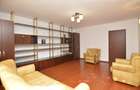 Apartament cu 3 camere circular în Decebal - 10