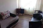 Apartament cu 3 camere decomandat în Siret - 2