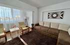 Apartament cu 3 camere în 13 Decembrie - 1
