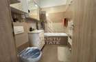Apartament cu 3 camere decomandat în Buziașului - 8
