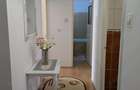 Apartament cu 3 camere decomandat în 7 Noiembrie - 3