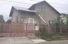 Casă cu 4 camere cu Teren 505 Mp în Central - 1