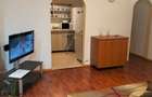 Prundu ,apartament 3 camere ,2 bai o bucatarie ,2 balcoane situat linga magazin Romaria