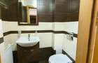 Apartament cu 3 camere decomandat în Astra - 8