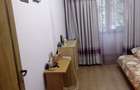 Apartament cu 3 camere decomandat în Rahova - 2