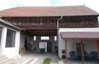 Casa, Varias, Timis, 3 camere, teren 1439mp, partial renovata, utilitati. Comision=0% - 3