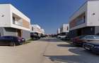 Casă individuală cu 4 camere cu Canalizare în Exterior Est - 4