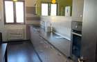 Apartament cu 3 camere semidecomandat în Central - 6