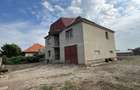 Casa mare de vanzare - 2