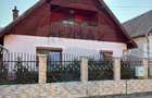Casă cu 4 camere cu Teren 375 Mp în Mediaș - 1