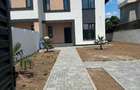 Casă cu 5 camere cu Teren 500 Mp în Mogoșoaia - 13