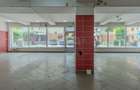 Spațiu comercial, de 125 mp, în Central - 8