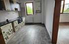 Apartament cu 3 camere decomandat în Sisești - 8