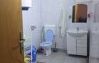 Casă cu 3 camere cu Teren 1600 Mp în Central
