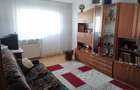 Inchiriez ap 3 camere zona centrala