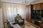 Vand apartament etajul1