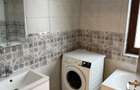 de inchiriat apartament 2 camere cu gradina(curte) aproximativ 300mp.