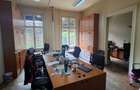 Vand apart 4 camere Bulevardul Revolutiei, S.C. 276mp ID: 45447 - 1