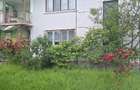 vand apartament in casa si cu teren - 6