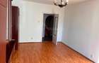 De i^nchiriat: Apartament 3 camere in Cristesti - 2