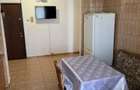Proprietar, inchiriez apartament 2 camere decomandat - 15