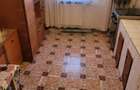Inchiriez apartament 3 camere central