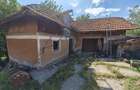 Casă cu Teren 1577 Mp în Horezu - 2