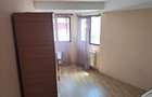 Apartament 2 camere cu centrala, zona Ostroveni (vis-a-vis de piata)