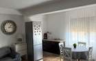 Inchiriez apartament 3 camere - 8