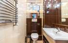 Apartament spatios 3 camere,  P-ta Unirii/ Sf Vineri