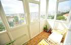 Apartament luminos si spatios de vanzare - 2