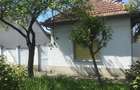 Vand teren in Fratelia 719 m2 cu casa veche pe teren. - 2