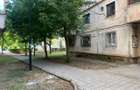 Inchiriere apartament 4 camere, de lux, modificat, Targoviste, micro 3 - 15