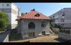 Vand conac istoric/casa/pensiune /380 mp utili /zona A /Urlati /toate utilitatile /Direct proprietar /demisol /parter/mansarda 3 intrari din 3 strazi - 7