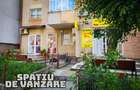 De vanzare - spatiu comercial stradal - compartimentat in 2 parti distincte - 6