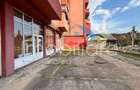 Spatiu comercial de inchiriat - Petrila | Str. Republicii | 407 mp utili | Vitrine mari - 2