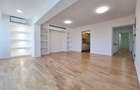 Apartament cu 4 camere decomandat în Polonă - 4
