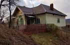 Casă cu 4 camere cu Garaj în Schitu Golești - 4