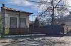 Casă individuală cu 2 camere cu Canalizare în Central - 11