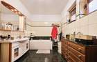 Casă cu 6 camere cu Teren 482 Mp în Sisești - 29